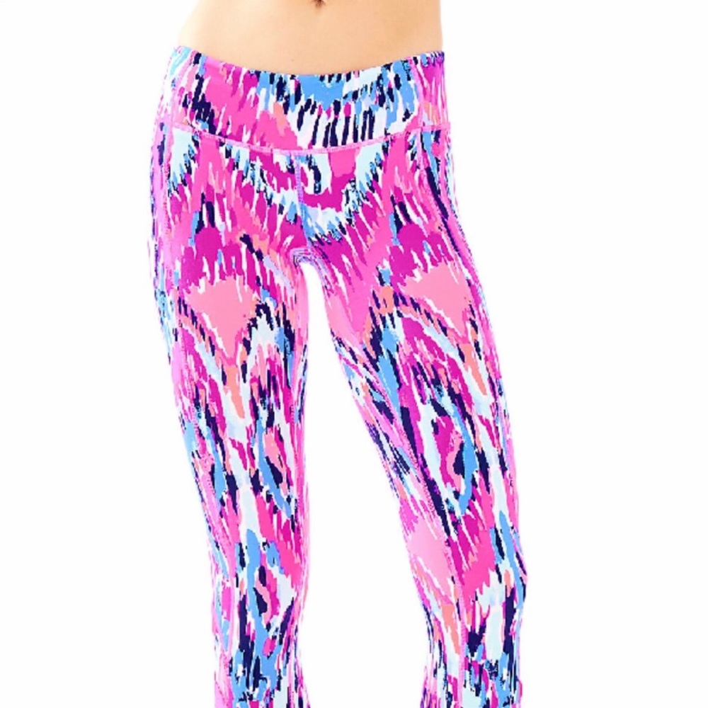 STUNNING DTY 4 Type #4 Lilly Pulitzer Weekender Leggings in FREE SPIRIT size XXS